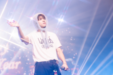 南韓男團INFINITE於2025年2月22日在馬來西亞吉隆坡舉行《INFINITE 15周年限量版世界巡演——吉隆坡站 2025》演唱會。圖為INFINITE成員南優鉉 。(Star Planet星藝娛樂提供)