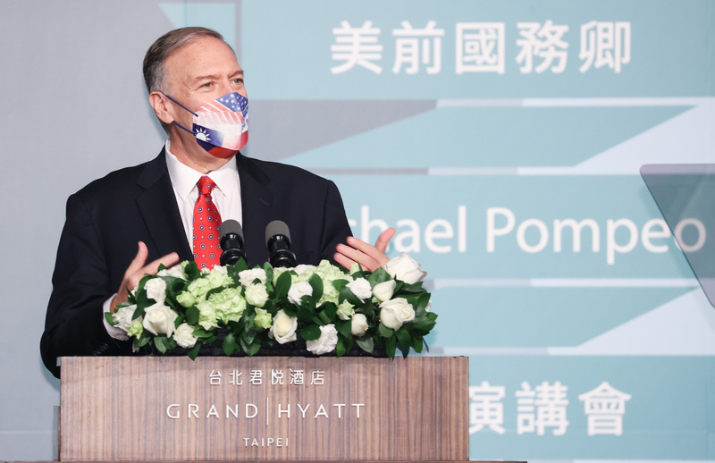 美國前國務卿邁克‧蓬佩奧2022年3月4日於台灣台北發表專題演說。（中央社）