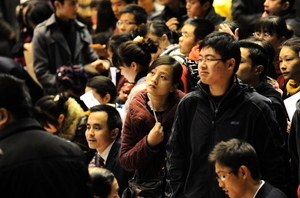 中國大學生就業難 「降級」讀職業學校