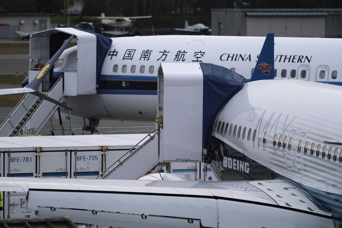 波音公司737 Max 8新機在不到五個月內發生兩宗致命空難，不僅震撼航空界，可能打亂北京在美中貿易談判的如意算盤。圖為波音737Max飛機。（Stephen Brashear/Getty Images）