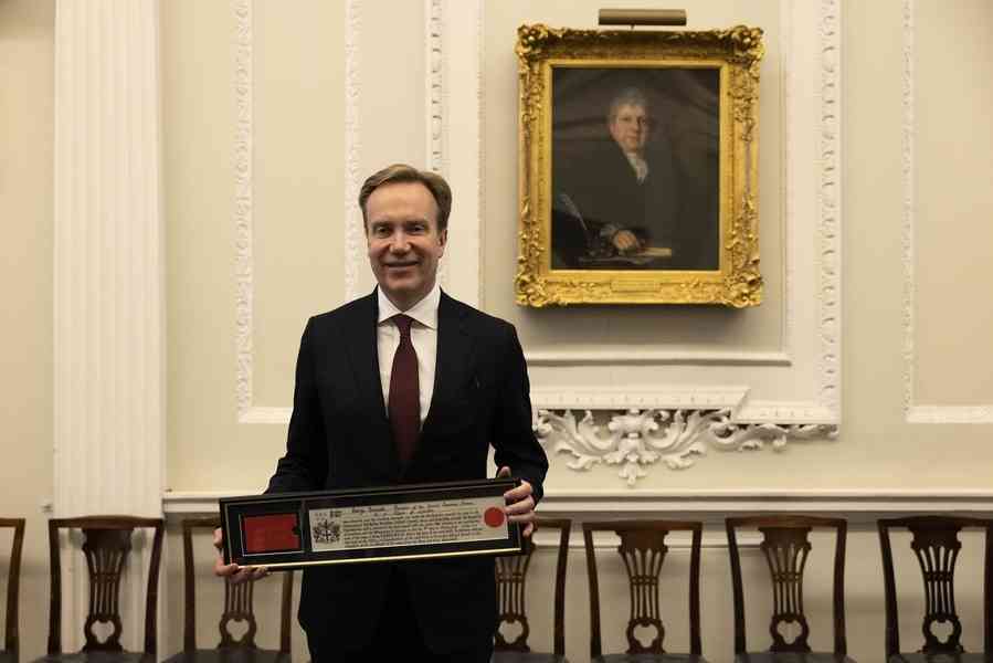 世界經濟論壇主席警告：全球經濟恐現三大泡沫