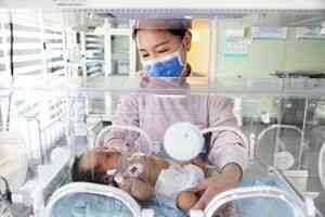 王赫：從2025年中國新生兒跌破800萬談起