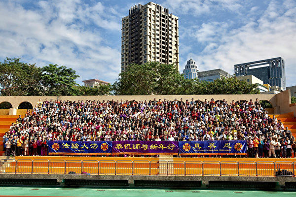 上海大學前教師：李洪志大師新文章深刻透徹