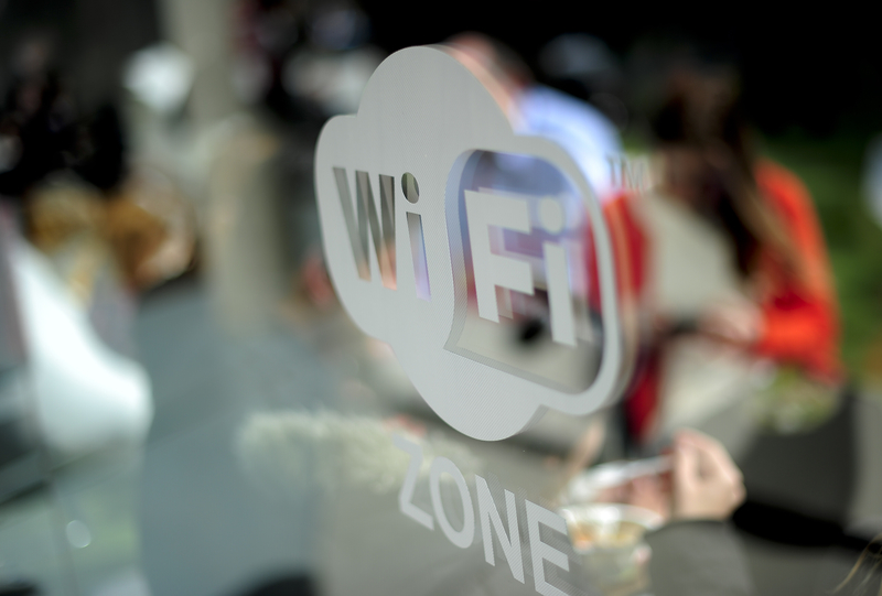 微軟警告黑客盯上酒店Wi-Fi 你該如何自保