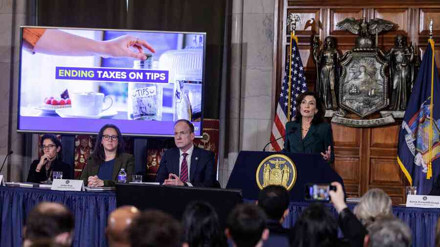 美國紐約州提2600億元新高預算案 排除富人加稅