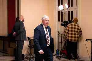 美議員：與特朗普談話後 相信美伊停火不延期