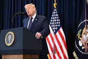 特朗普揭伊朗核武野心 稱美軍勝利指日可待