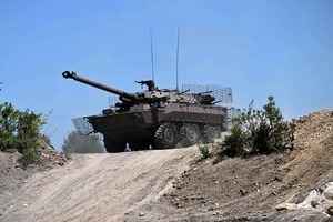 法國向烏克蘭提供輕型戰車 美國透露考慮提供更多軍事援助