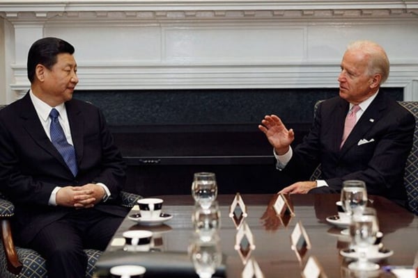2012年2月14日，拜登與習近平在白宮會面。（Chip Somodevilla/Getty Images）