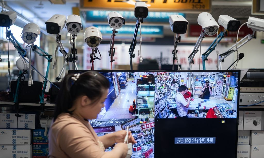 2019年5月24日在北京一家電子商城中的海康韋視錄像頭產品。（Fred Dufour/AFP via Getty Images）