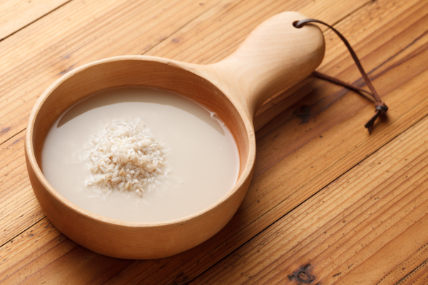 家居製作米糠產品。(Shutterstock)