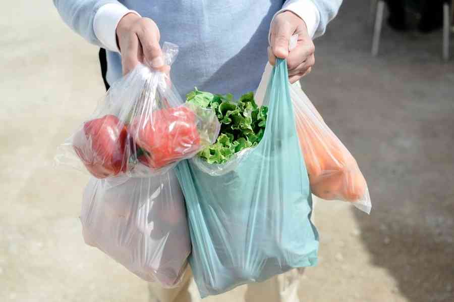 人們應該用塑膠袋裝農產品嗎？ 專家釋疑