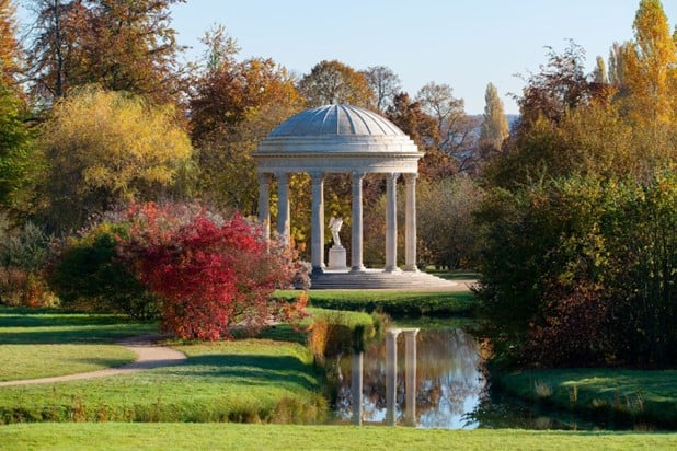 凡爾賽宮後花園：法式古典亭閣與英式浪漫涼亭