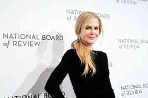 妮歌潔曼離婚後首亮相 自曝一度「躲進殼裏」