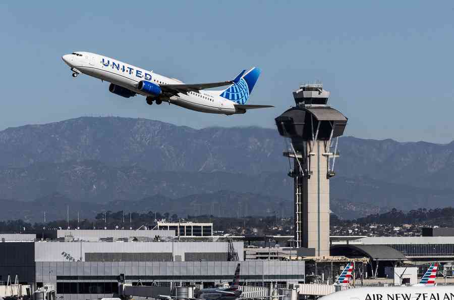 伊朗戰爭衝擊油價 美國聯合航空削減5%航班