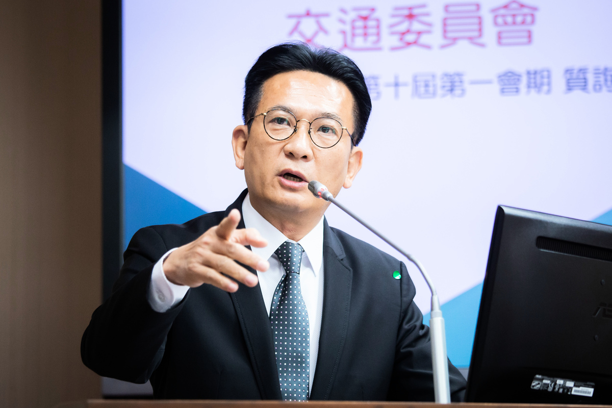 民進黨立委林俊憲表示，反思過度依賴中國經濟所產生的負面影響是必要的，他建議台灣政府應該建立「國安物資生產線」，以因應未來挑戰。（陳柏州／大紀元）