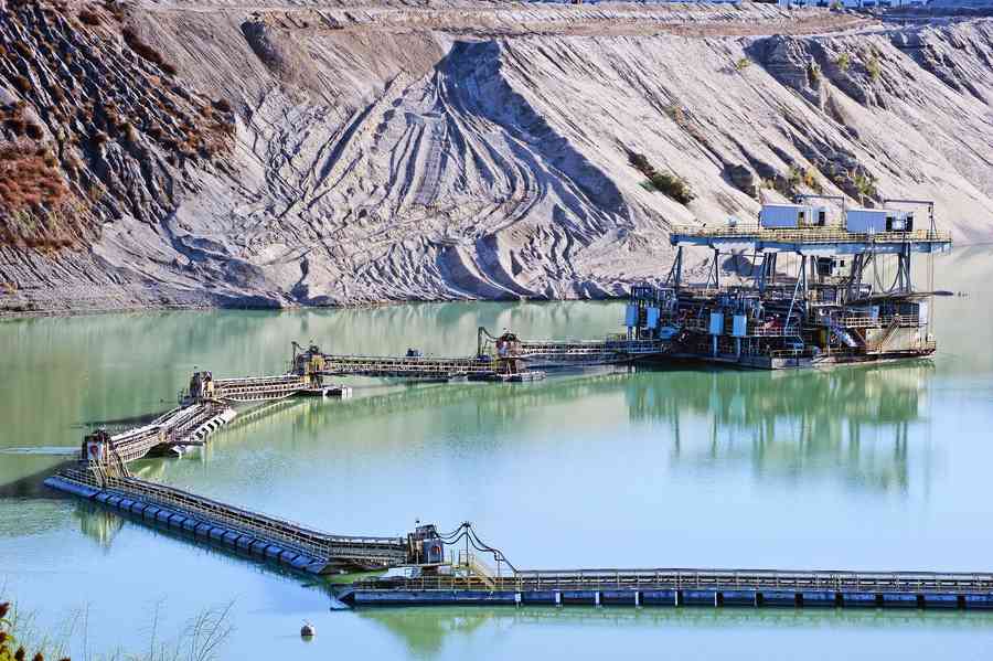 特朗普政府再投14億給稀土企業 擺脫對華依賴