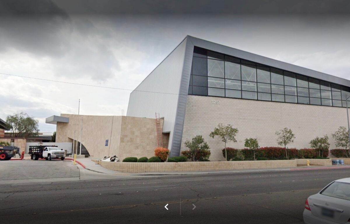 2020年12月27日，內華達州拉斯維加斯的民主預科特許學校。（Screenshot/Google Maps）