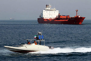阻止違禁石油交付 美官員：伊朗難救馬杜羅