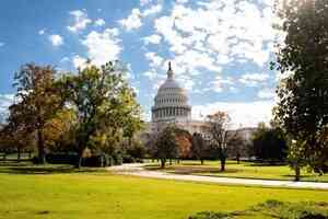 美參院推進限制干預委內瑞拉決議 特朗普回應