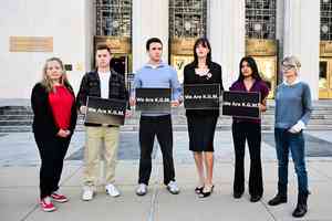 精神醫師出庭作證:社媒正在改變兒童大腦