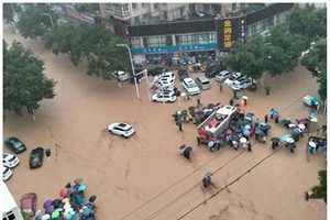 暴雨洪災 鄭州市民講述驚險的一天