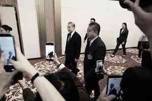 周曉輝：中共外交連遭挫敗 王毅卸責黨魁