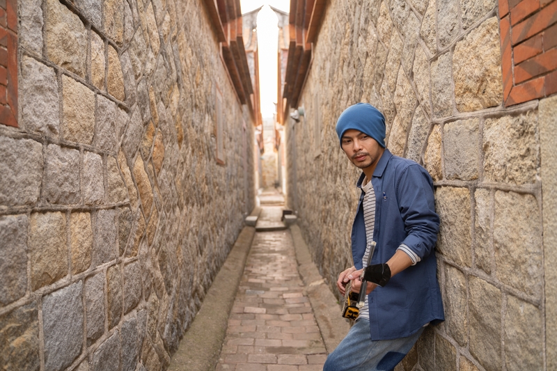 黃明志捲命案工作全被取消 公開求職：有收入就好