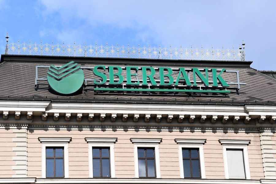 烏克蘭危機｜歐洲央行下令 關閉俄國有銀行Sberbank分行