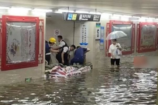 長江中下游幹支流水位再漲 市區恐發生水浸