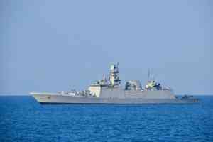 高市任日本首相當日 印度護衛艦訪橫須賀