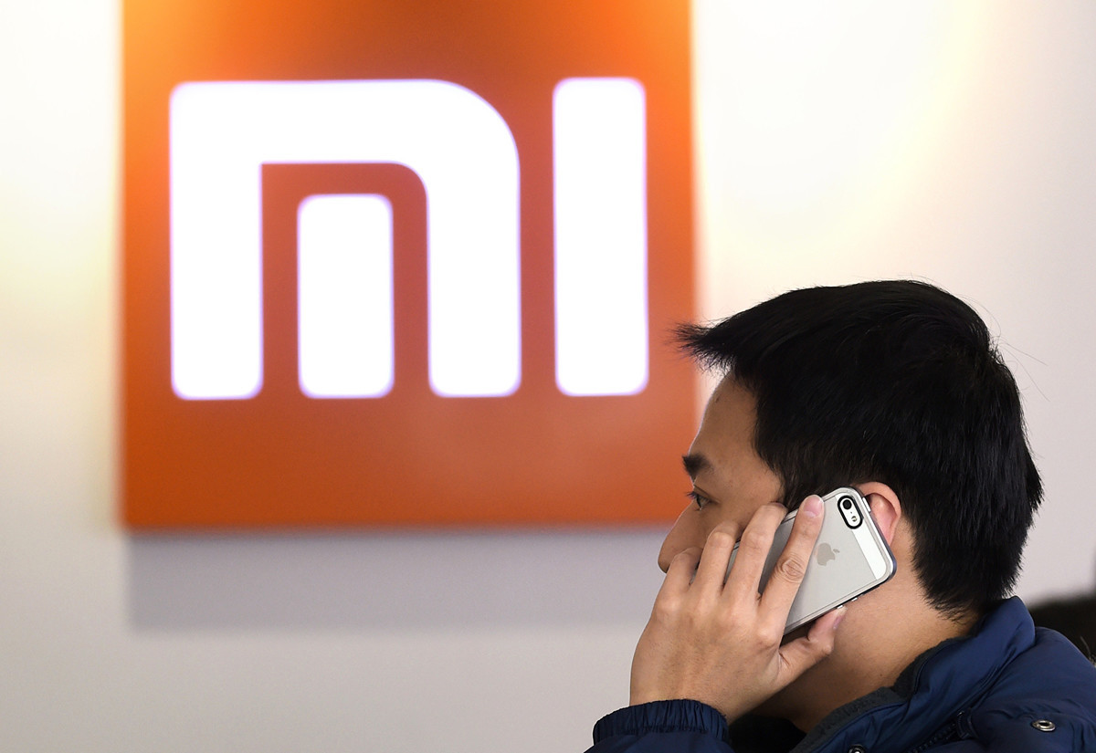 中國智能手機企業中全球市場份額最高的小米公司，在今年一季度手機出貨量大減2成。（WANG ZHAO/AFP/Getty Images）