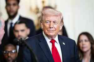 楊威：中共嚴重戰略誤算 被特朗普「將軍」