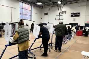 美國大選｜提前投票結束 紐約市破百萬人投票