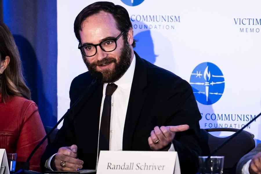 智庫專家：以驅逐和起訴反擊中共跨國鎮壓