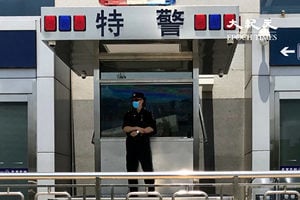 組圖：北京警備森嚴 民工被困 進退兩難