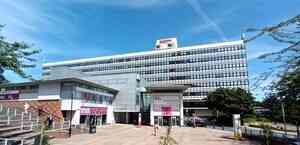 中共國安干預英國學術自由 反恐警察調查