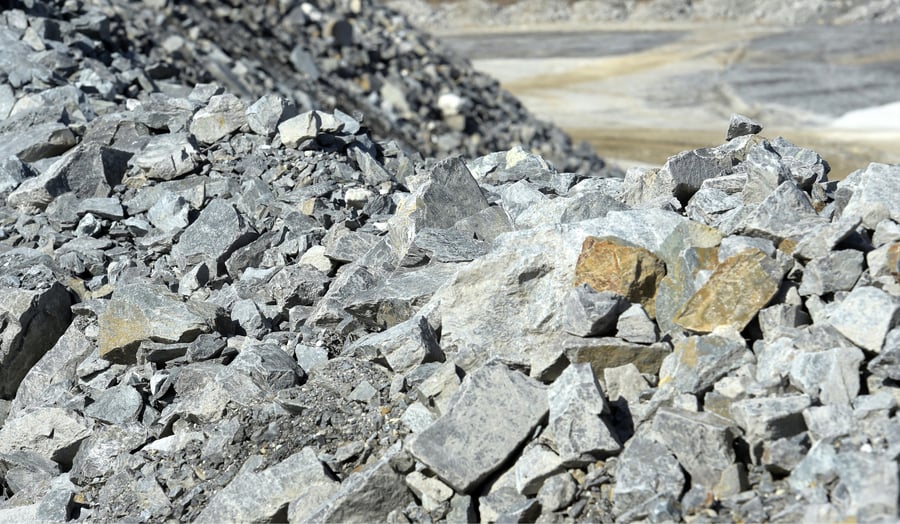 加國會聽證籲嚴查中資收購加拿大礦產公司