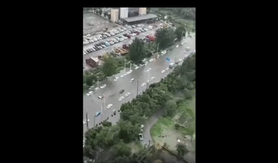 【一線採訪】成都破紀錄大暴雨 街道如河