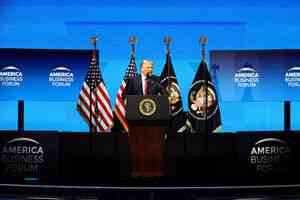 特朗普再警告馬杜羅 誓言繼續打擊委國運毒船