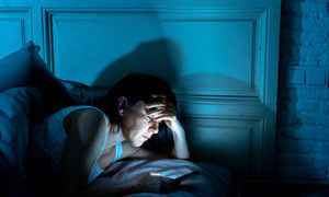 研究：睡前避免電子設備可降低妊娠糖尿病風險