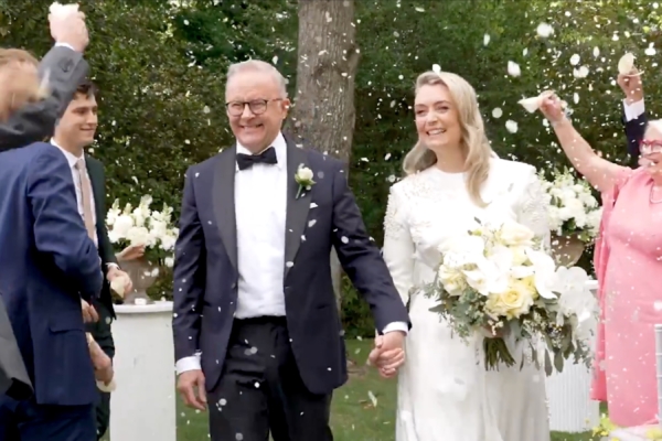 澳洲總理與未婚妻在官邸低調完婚