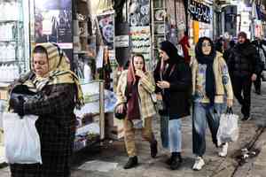 斷網致伊朗商家雪上加霜 店主：業務跌90%