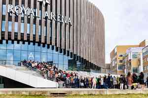 「神韻是珍貴的禮物」 丹麥演出圓滿落幕