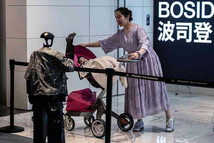 攜程創辦人：低中國人口出生率遏止創新