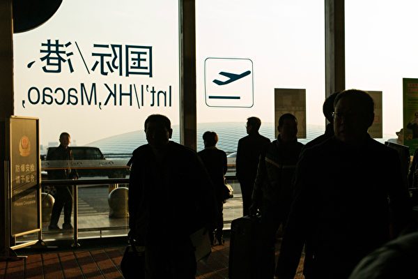 華裔美國人被禁離開中國四年 習拜會前獲釋