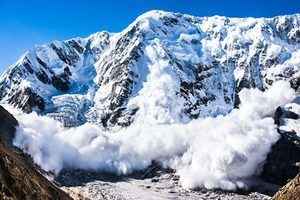 中國新年期間 新疆喀納斯景區再發生雪崩