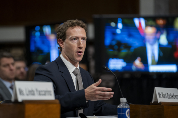 朱克伯格與他參與創辦的挺移民組織切斷關係