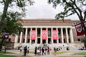 特朗普：希望兩年內引進60萬名中國留學生