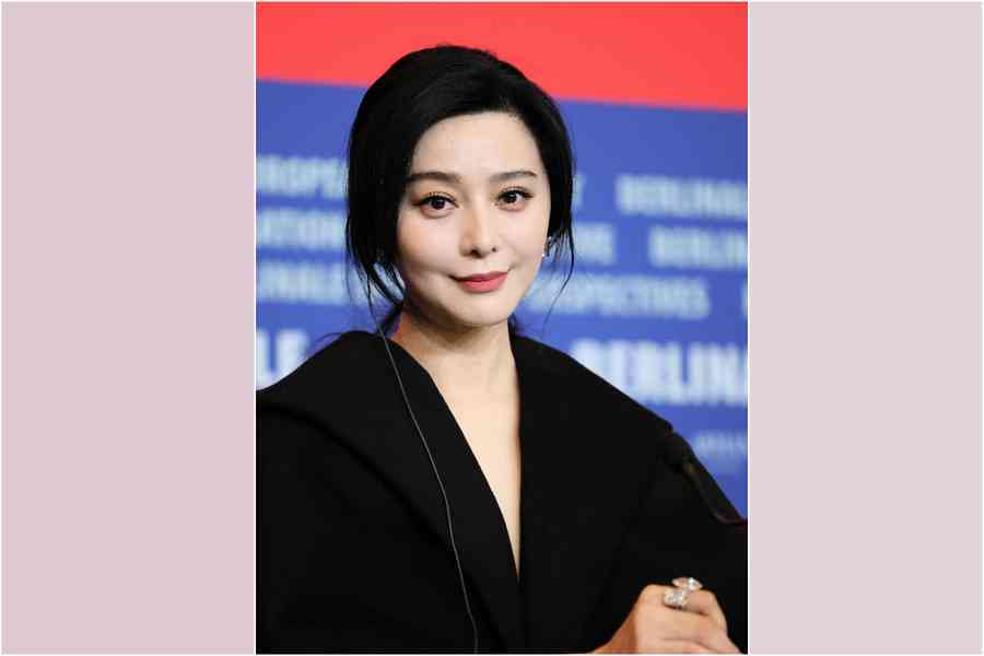 范冰冰封后激動爆哭 大陸網民讚金馬獎有格局